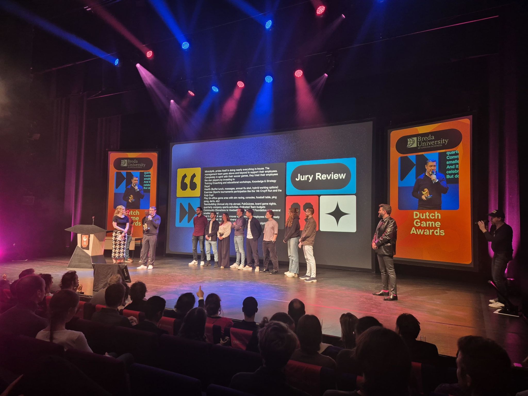 MNL NL on stage Game Awards